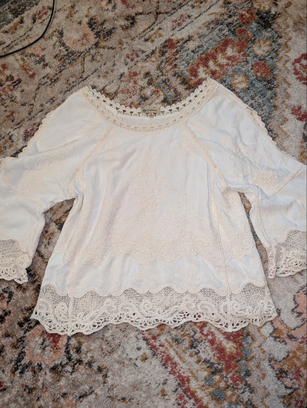 Democracy White Lace-Trim Tunic Top